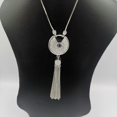 Majesty Necklace - Silver with Crystals - Offer Hunts