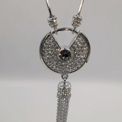 Majesty Necklace - Silver with Crystals - Offer Hunts