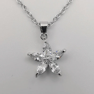 Summer Star Silver Necklace - CZ Crystals - Offer Hunts