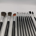 HUDA BEAUTY Professional Brush Set - 12 Brushes - Offer Hunts