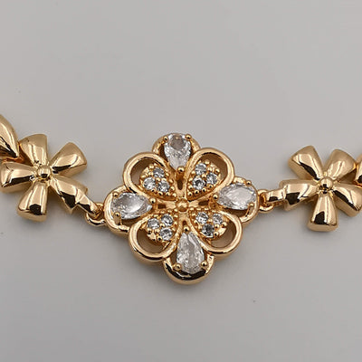 24K Gold Plated Tri-Floral Crystal Bracelet - CD - Offer Hunts