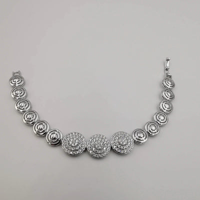24K White Gold Plated Majestic Simulated Diamond Bracelet - Offer Hunts