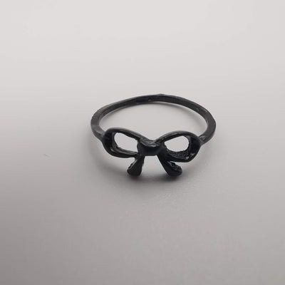 Bowtie Knuckle Midi Tea Fashion Ring - SILVER, GOLDEN, BLACK [R008] - Offer Hunts