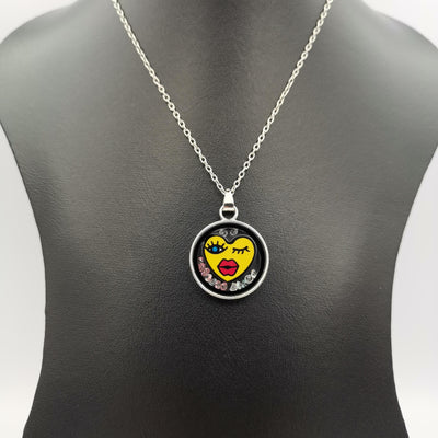 Round Pendant Necklace - Multiple Designs - Offer Hunts