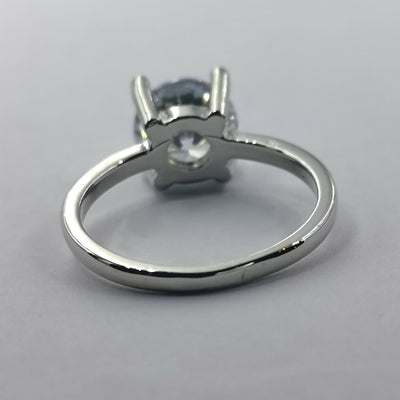 Classic Silver Ring - 4 Prongs and 1 Stone - Offer Hunts