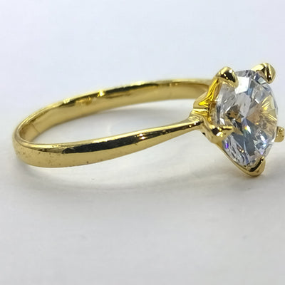 Exquisite Elegance Ring - 5 Prongs and One Stone - Offer Hunts